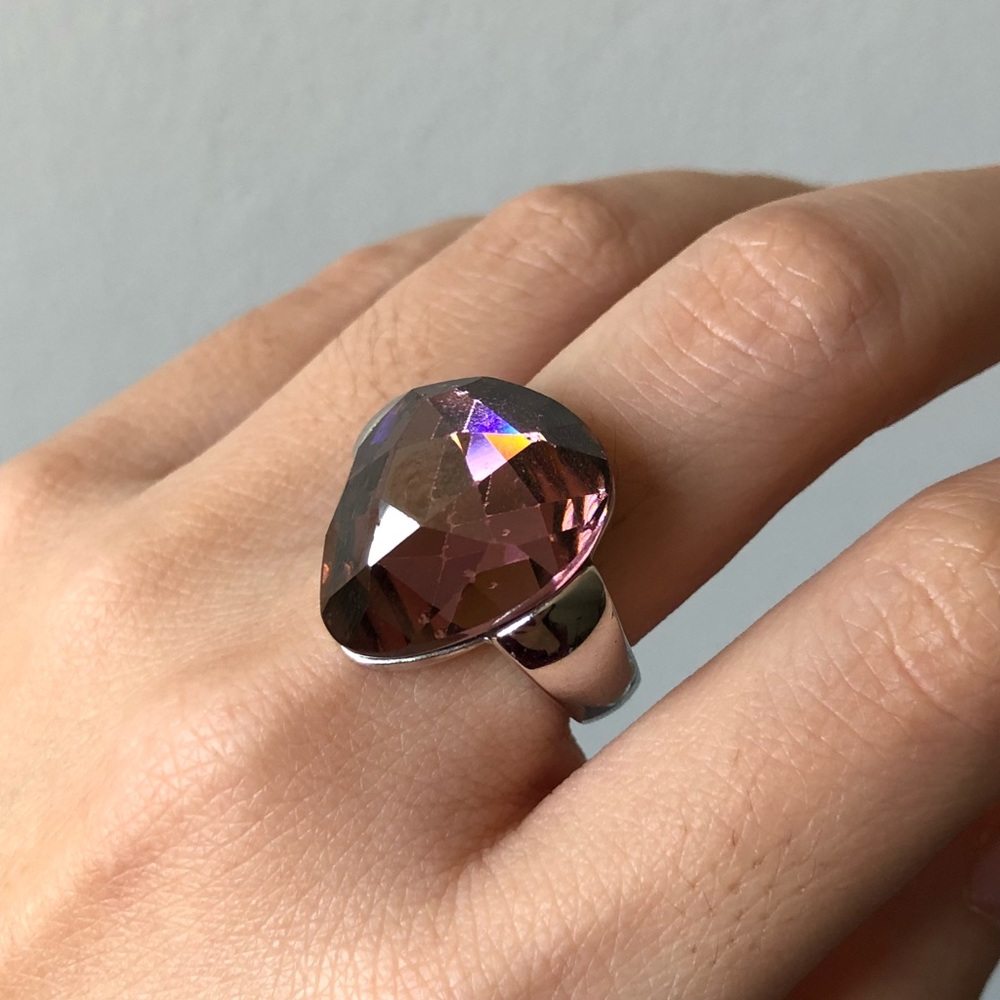 Swarovski Helios Rosaline Moonlight ring